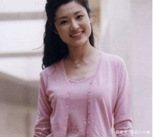 鹅蛋脸女明星_国字脸女明星美_方脸女明星抗老