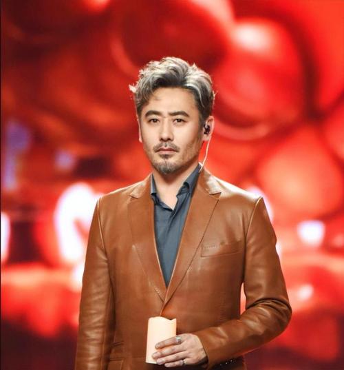 娱乐圈男歌手排行榜_娱乐圈43岁男歌手_歌手圈娱乐男星有哪些